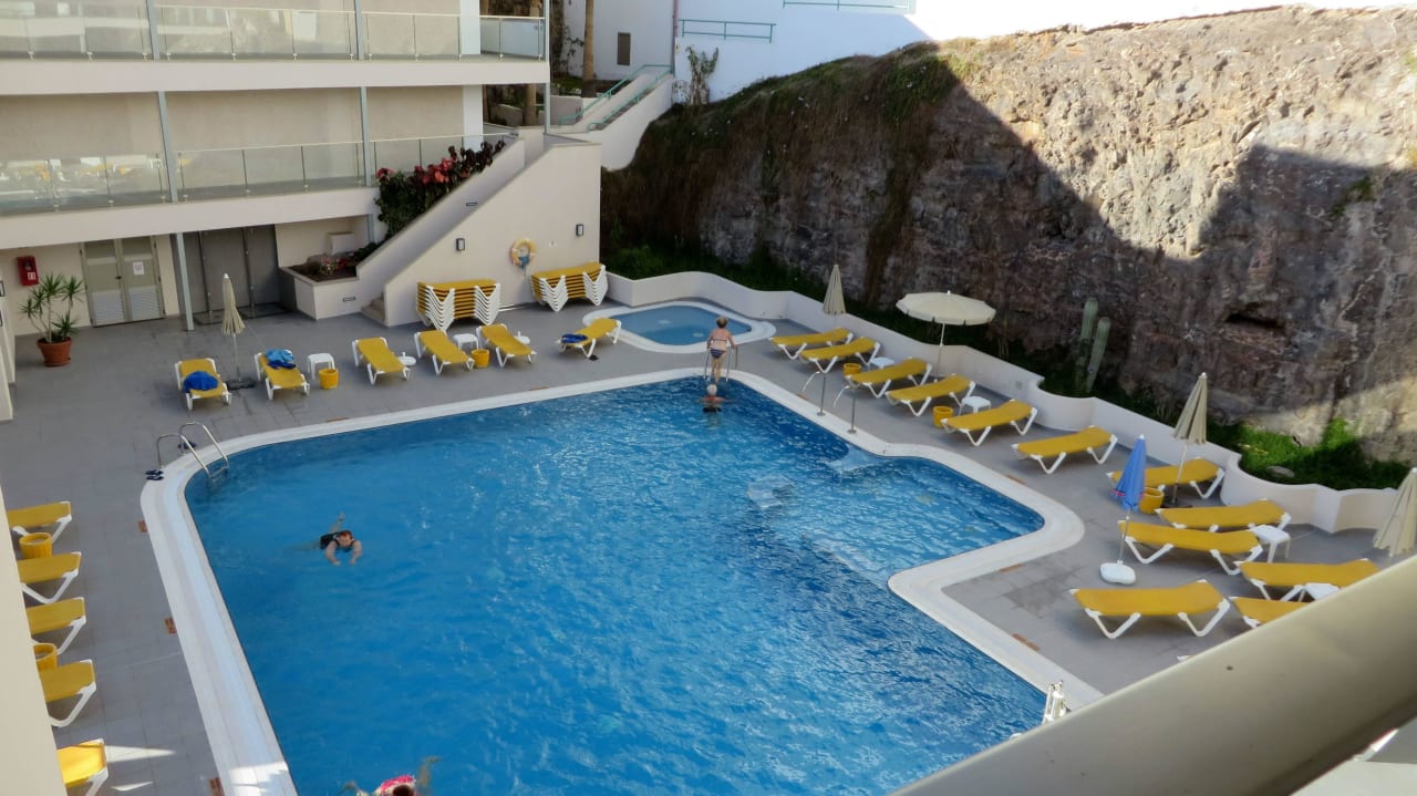 Separater Pool Servatur Alameda de Jandía