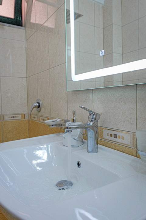 Zimmer Emiljano Apartment