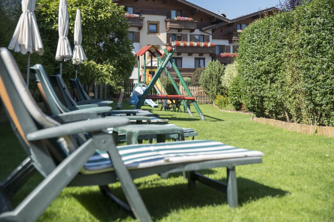 Gartenanlage Angerer Alpine Suiten und Familienappartements Tirol