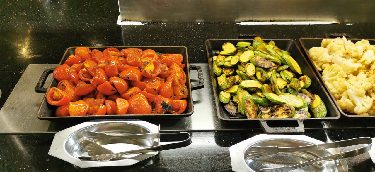 Gastro SUNRISE Crystal Bay Resort