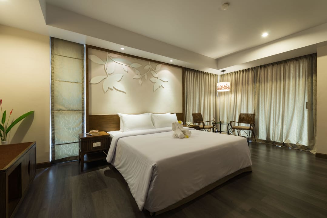 Chalet room The Leaf on The Sands by Katathani