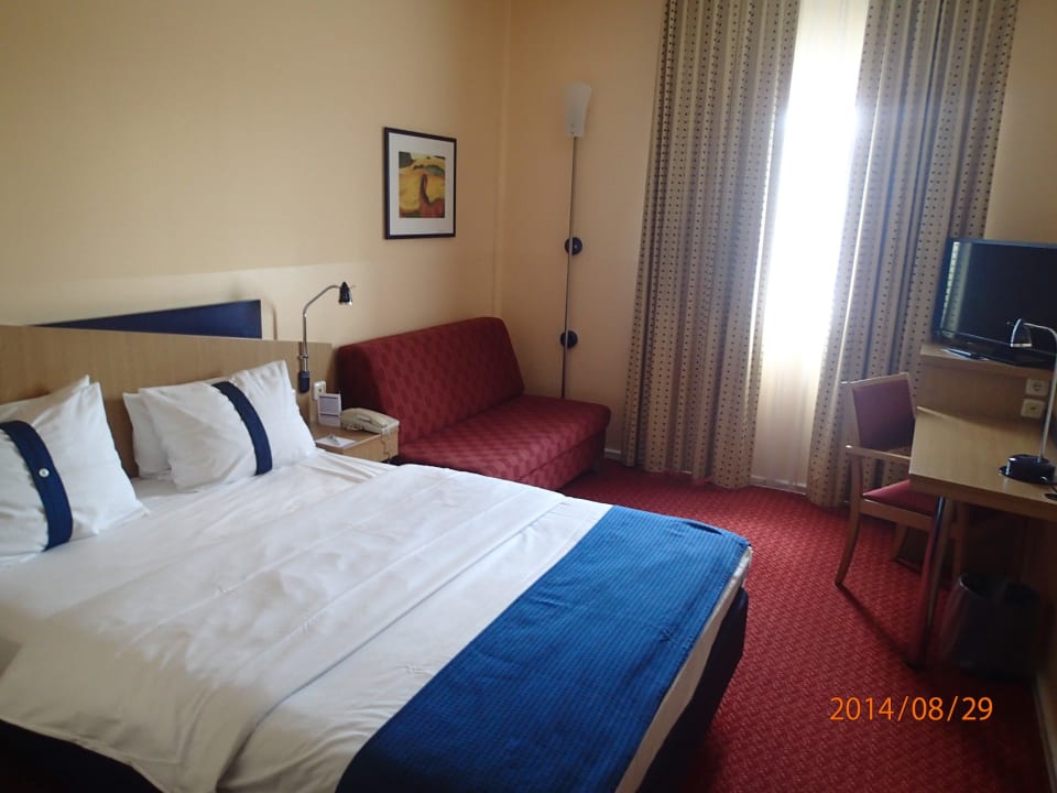 Zimmer Holiday Inn Express Frankfurt - Airport