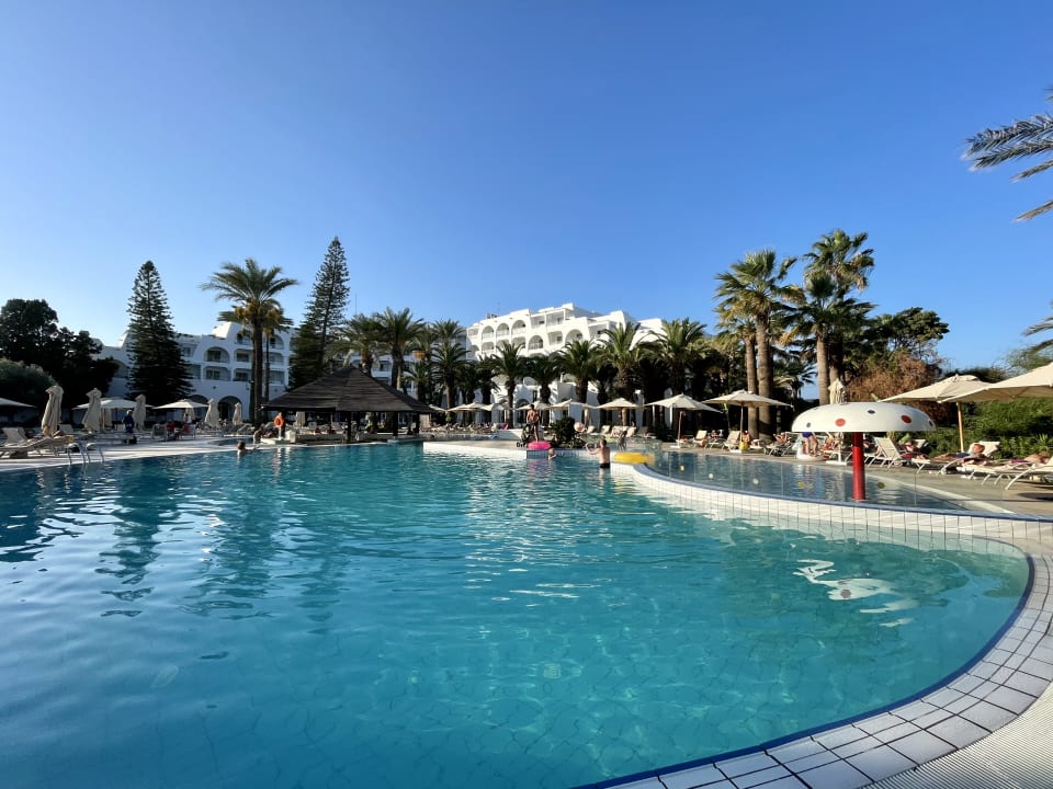 Pool Hotel Marhaba Beach
