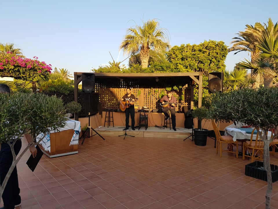 Gastro Anissa Beach & Village