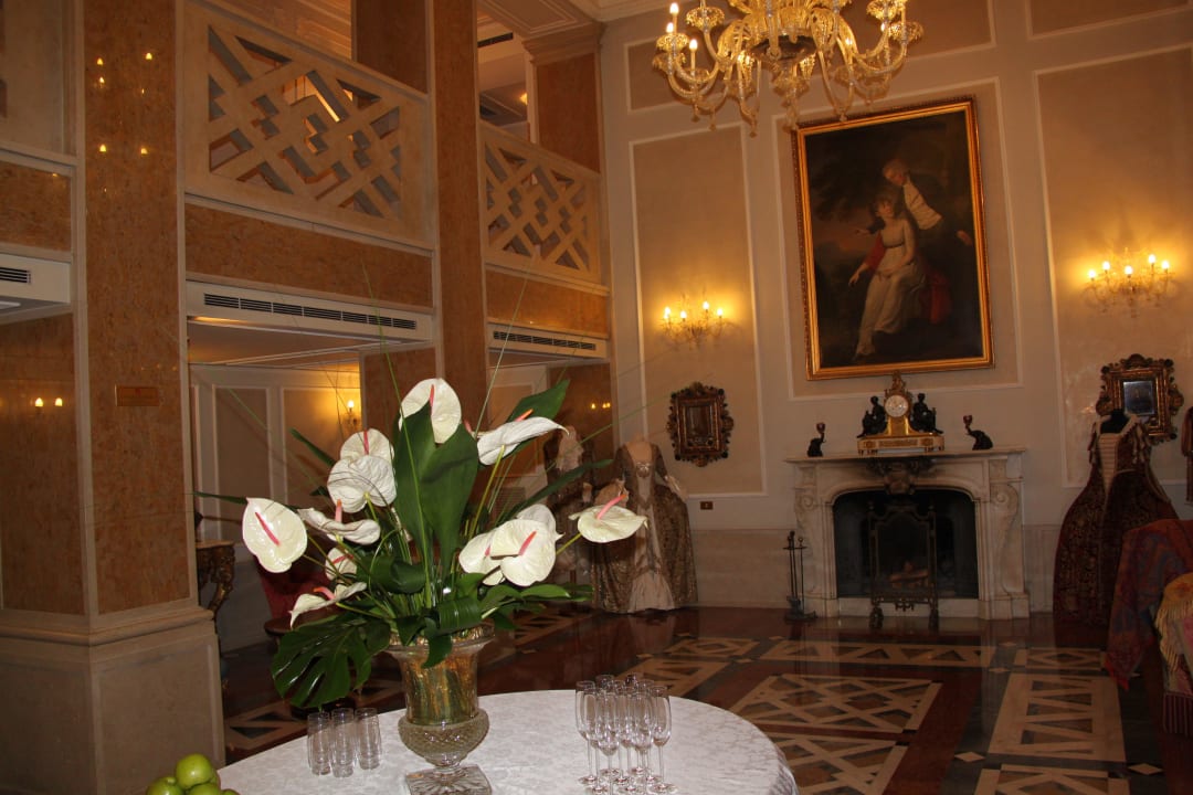 18. Jahhundert Lounge Baglioni Hotel Luna - The Leading Hotels of the World