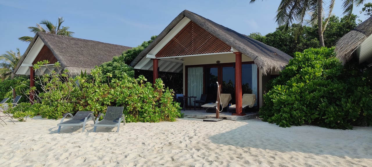 Zimmer Kudafushi Resort & Spa
