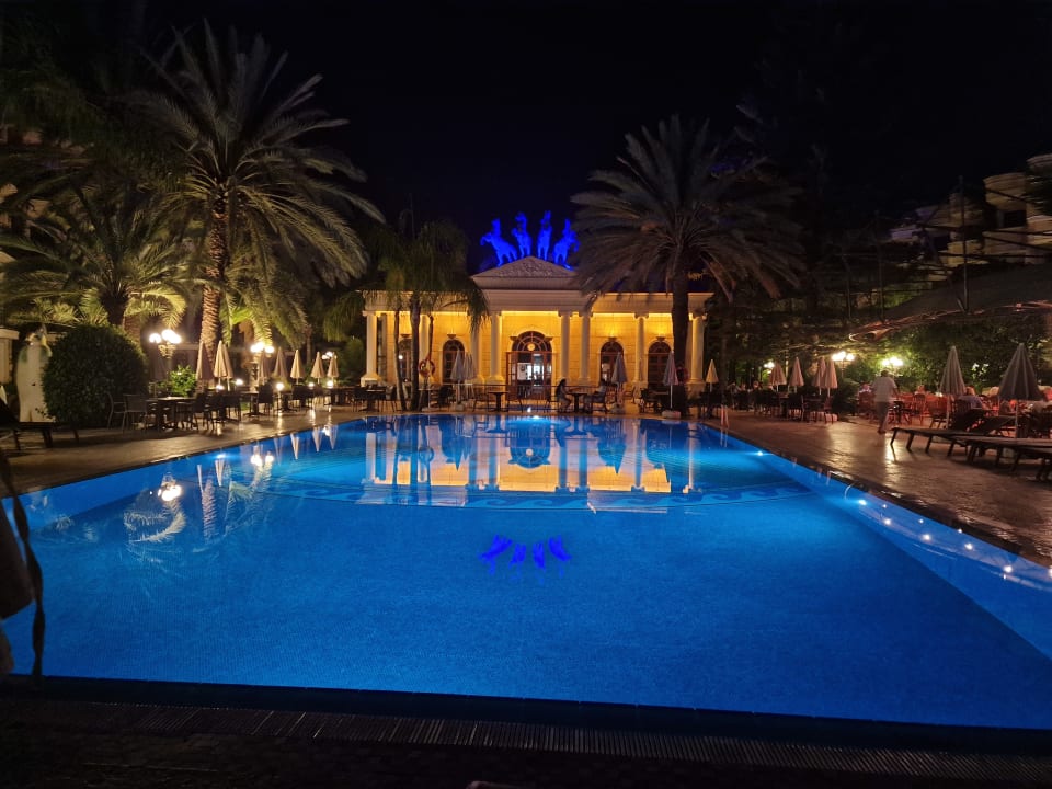 Pool Hotel Yetkin