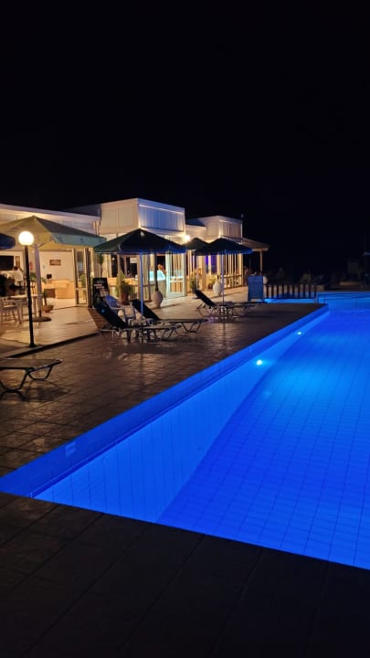 Pool Hotel Kathrin Beach