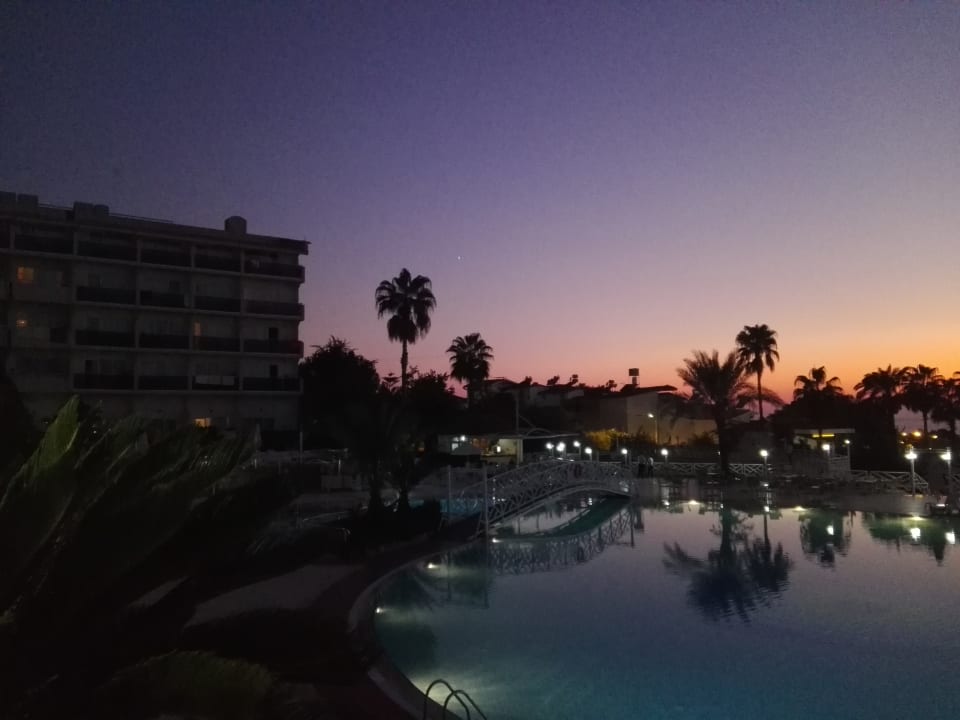 Ausblick Seaden Corolla Hotel