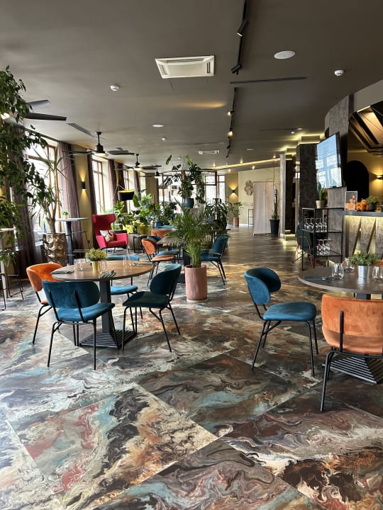 Gastro Best Eastern Conti Hotel