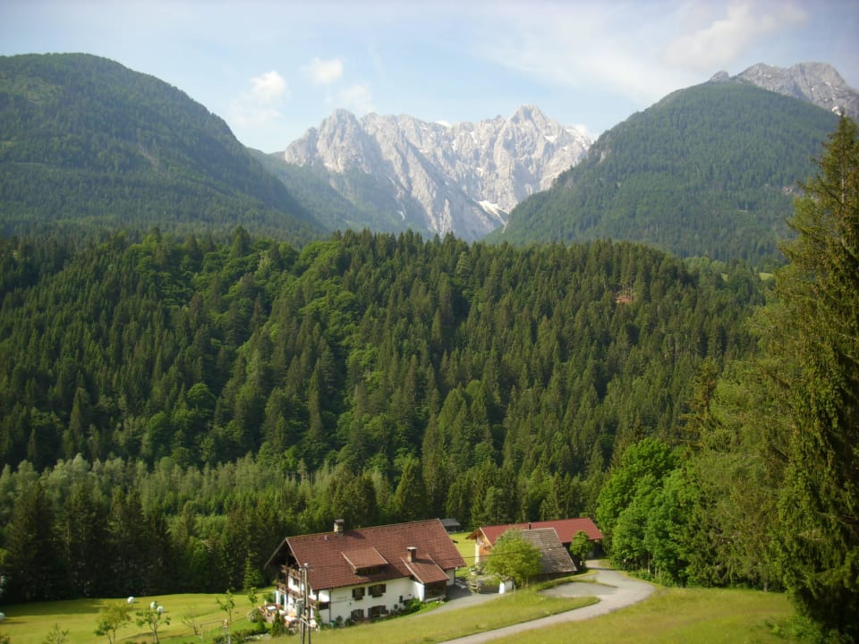 Blick von der Straße des Lessachtales Haus Brandstätter