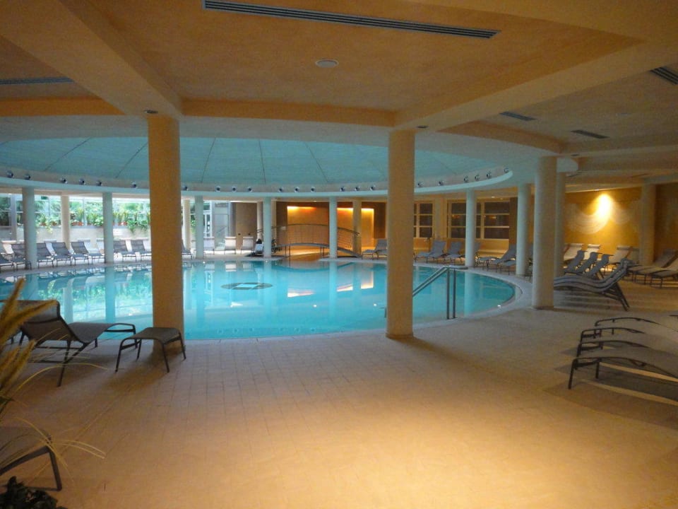 Indoor-Pool Hotel Caesius Therme & Spa Resort