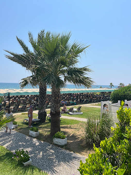 Strand Bella Resort & Spa