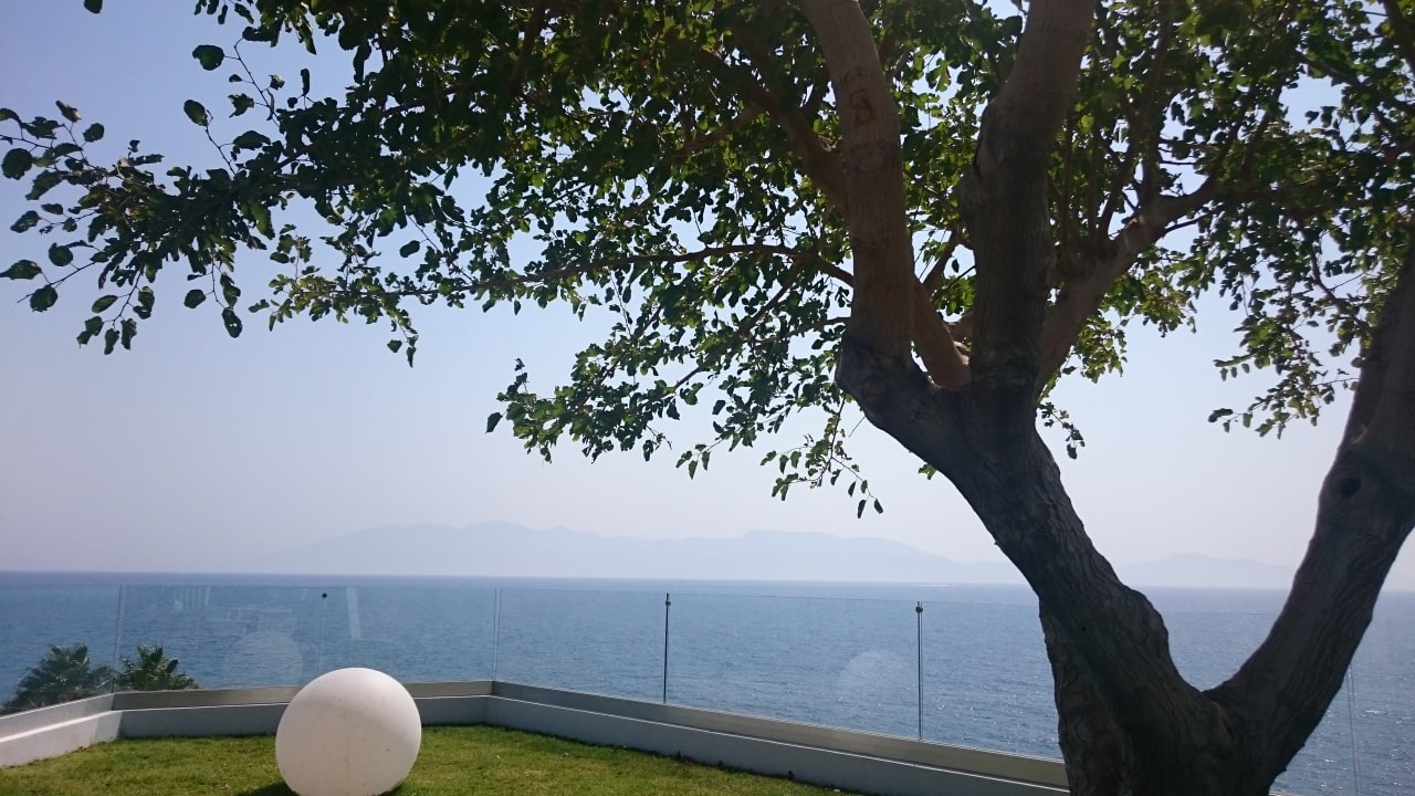 Gartenanlage Dimitra Beach Hotel & Suites