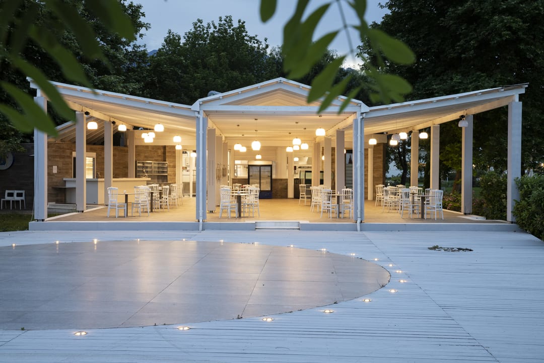 Gastro Olympian Bay Grand Resort