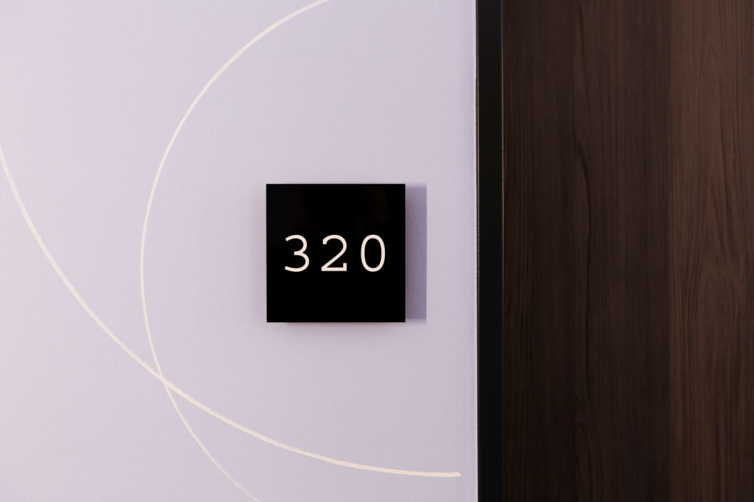 Zimmer Holiday Inn - the niu, Mood Mainz