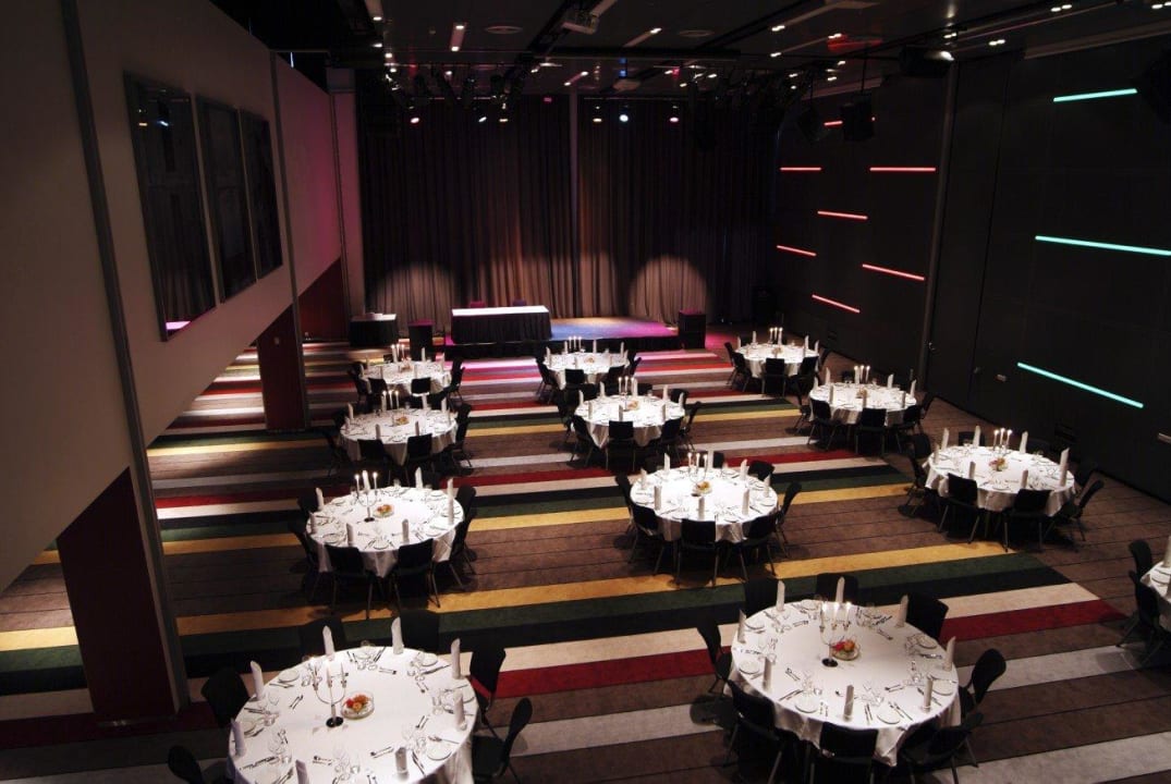 Conference Quality Hotel 33