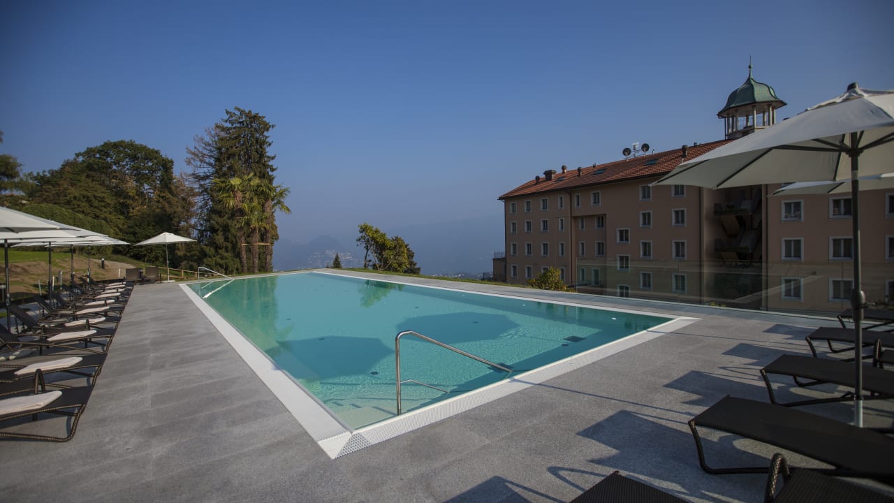 Pool Kurhaus Cademario