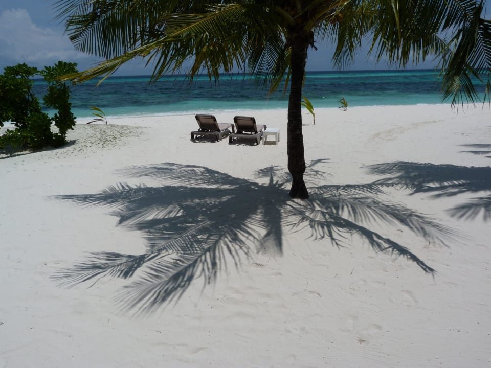 Strand Kuredu Island Resort & Spa