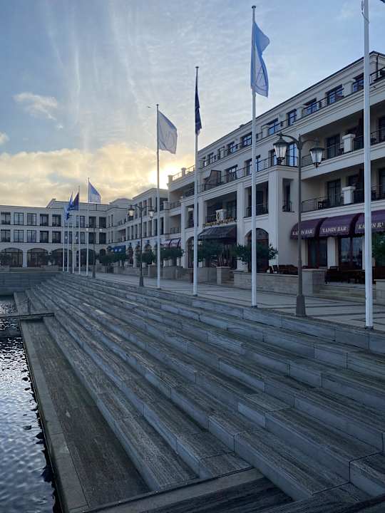 Außenansicht Hotel Yachthafenresidenz Hohe Düne