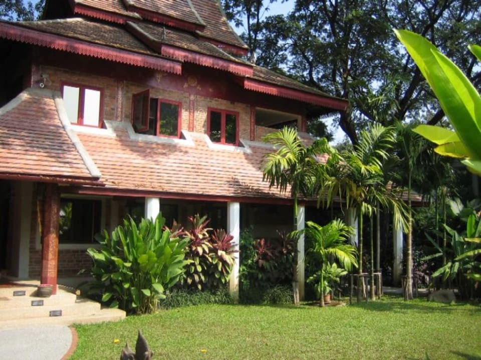 Blick auf das Haupthaus ... Yaang Come Village Hotel