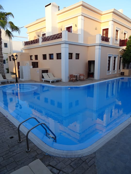 Pool Hotel Veggera