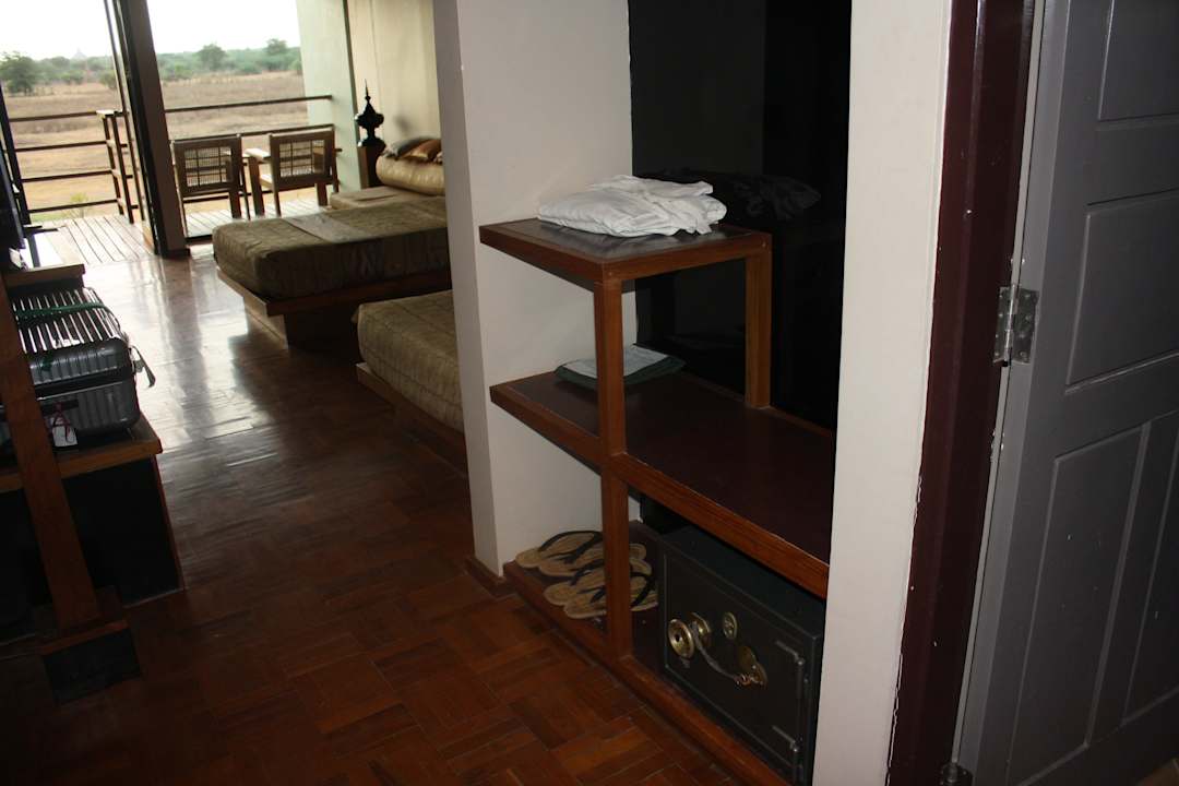 Ablagemöglichkeit Hotel Kumudara