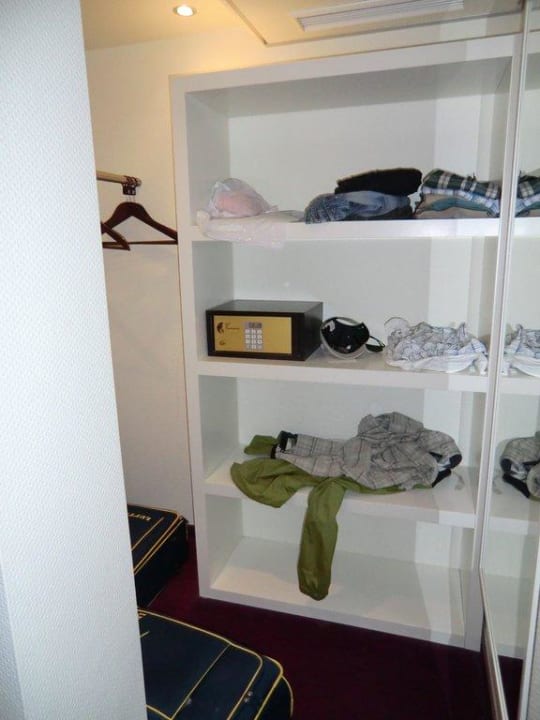 Begehbarer Schrank/Safe Hotel am Augustinerplatz