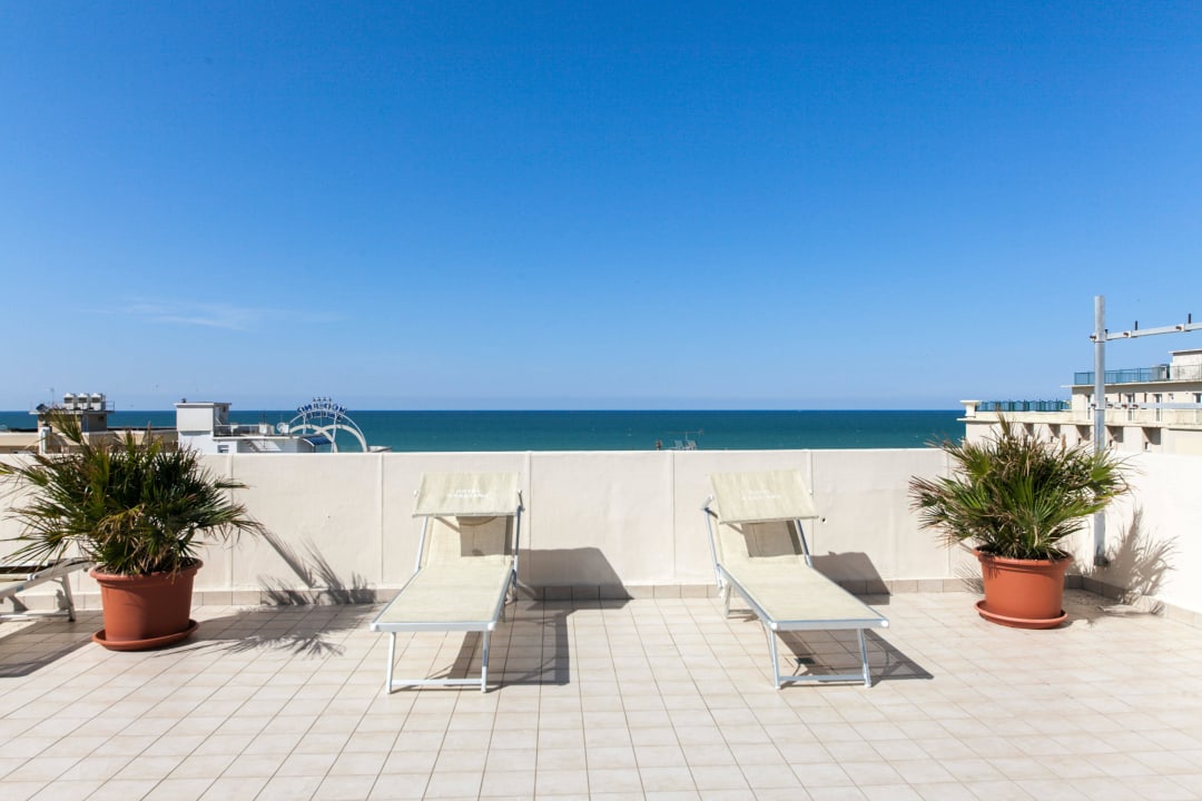 Solarium vista mare Hotel Gabbiano