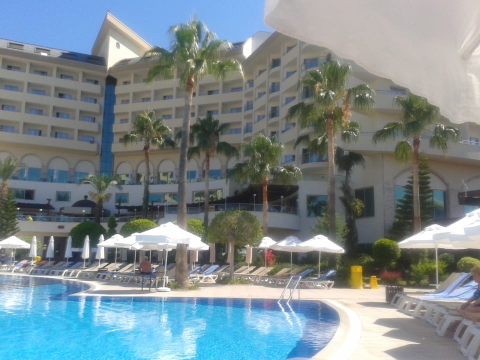 Pool Saphir Resort & Spa