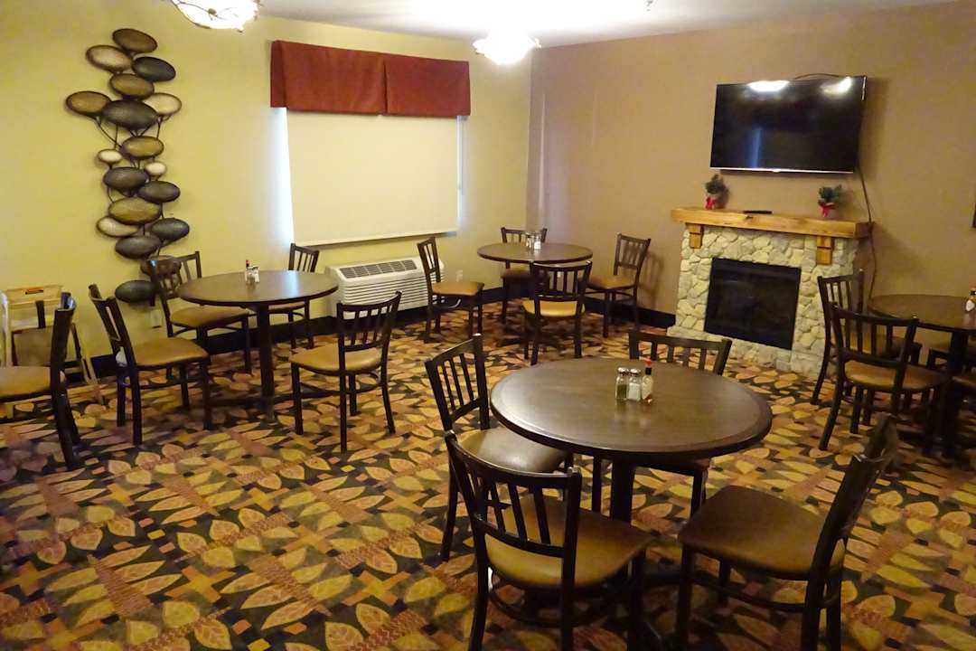 Gastro Best Western Plus Deer Park Hotel and Suites