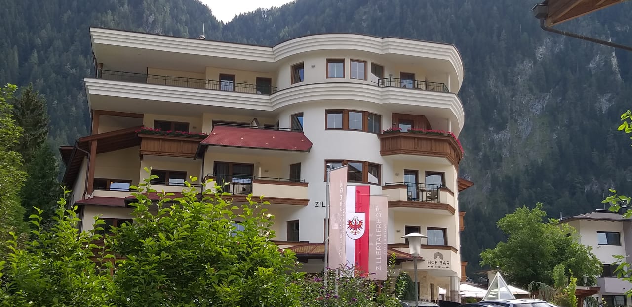 Außenansicht Alpine Hideaway ZILLERTALERHOF