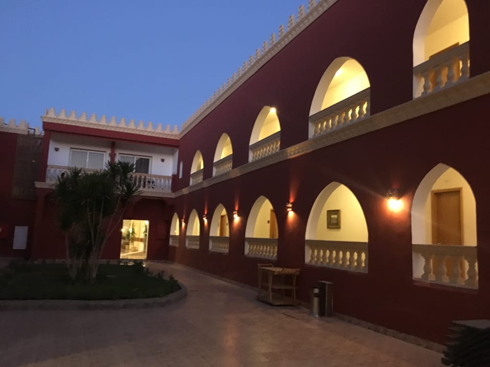 Außenansicht Pickalbatros Alf Leila Wa Leila Resort - Neverland Hurghada