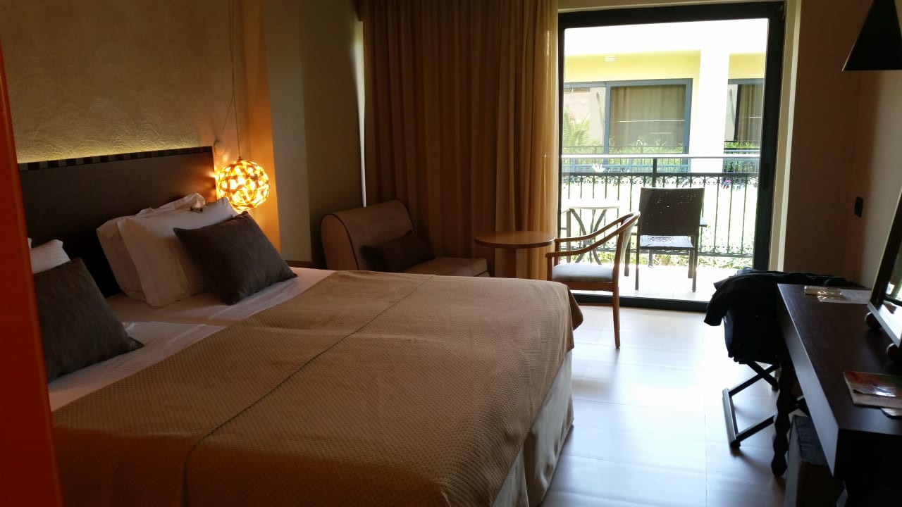 Zimmer Hotel Atlantis Beach