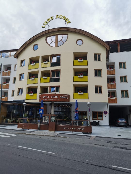 Außenansicht Hotel Liebe Sonne