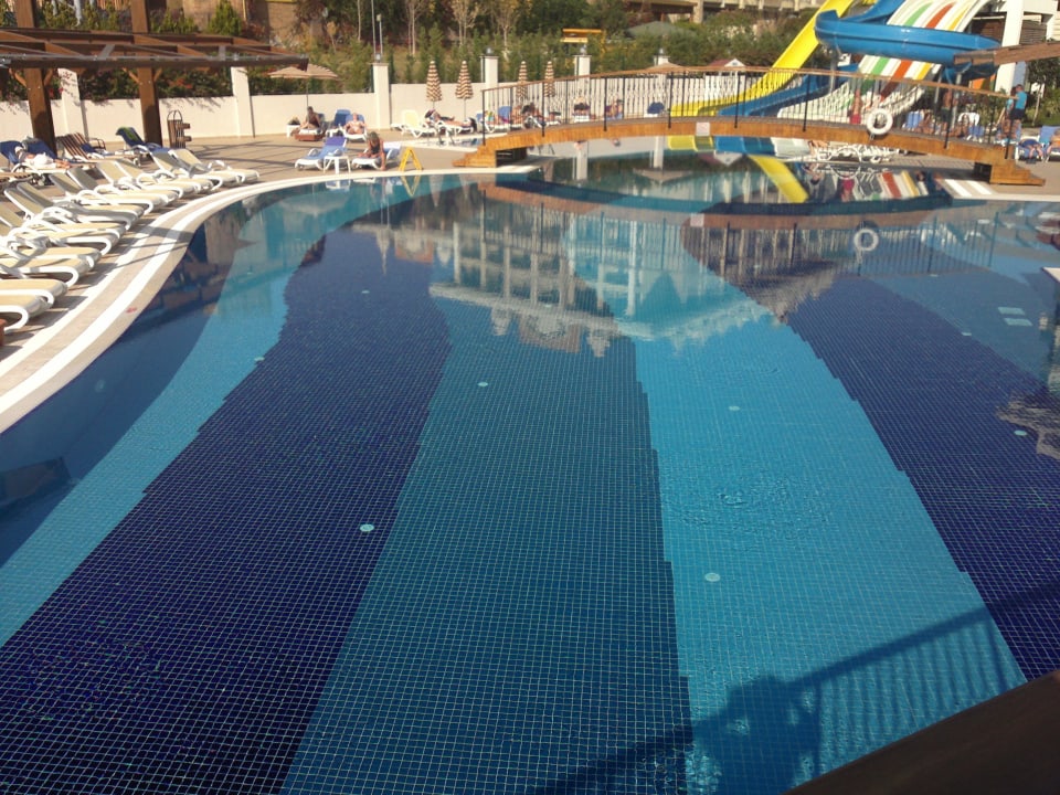 Schöner großer Pool  Adalya Ocean Deluxe