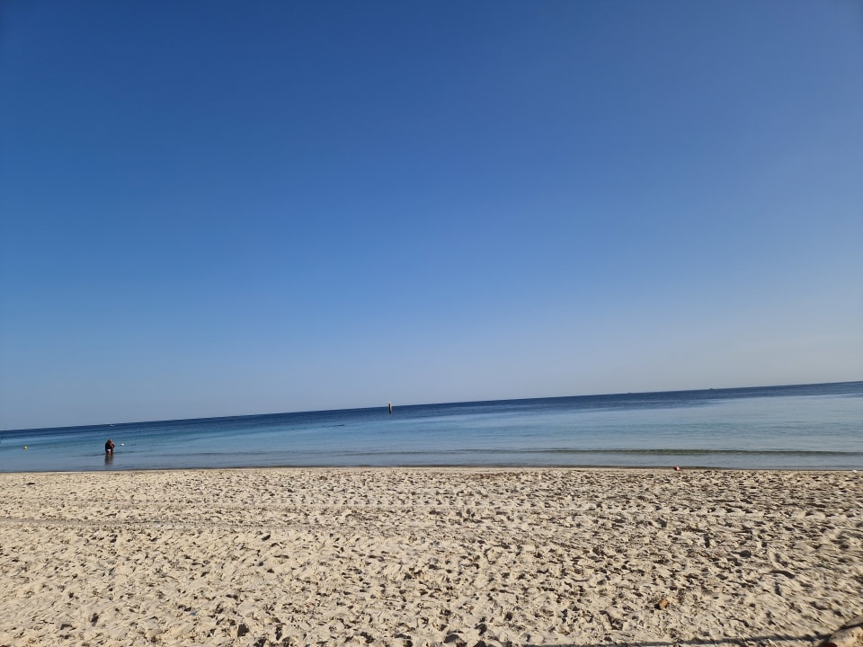 Strand Marhaba Royal Salem