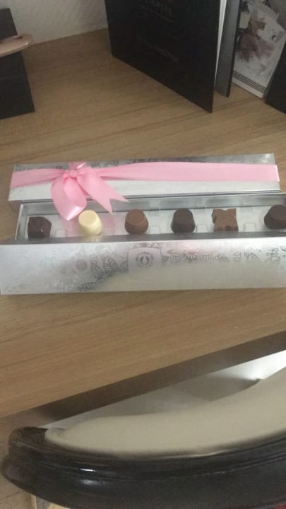 Schönes Geschenk auf dem Zimmer  Hotel Delphin Imperial