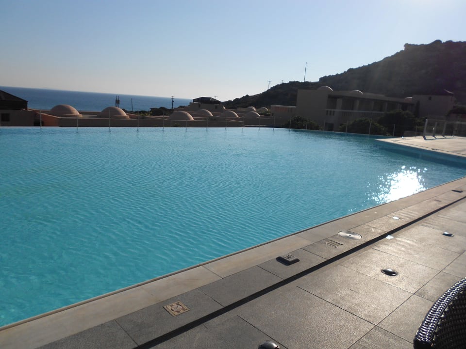 "Deko" Pool Atlantica Belvedere Resort