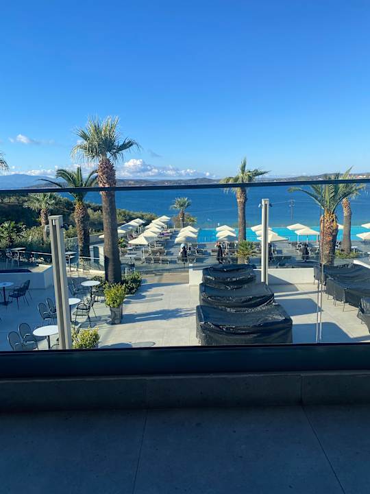 Außenansicht Akrathos Beach Hotel