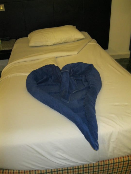 Сердце на память Pickalbatros Alf Leila Wa Leila Resort - Neverland Hurghada