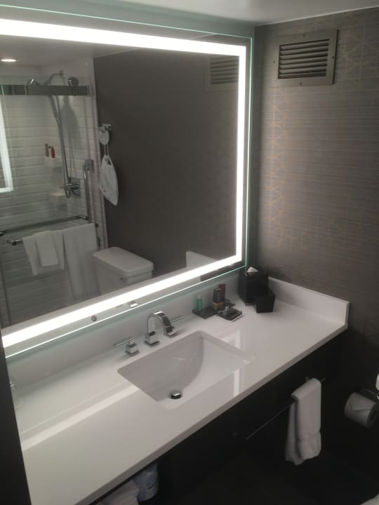 Zimmer Seattle Airport Marriott