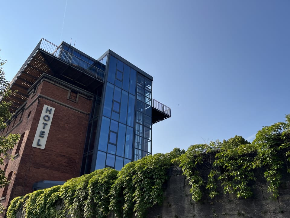 Außenansicht Stadt-gut-Hotel Fronveste - Das Alte Knasthaus