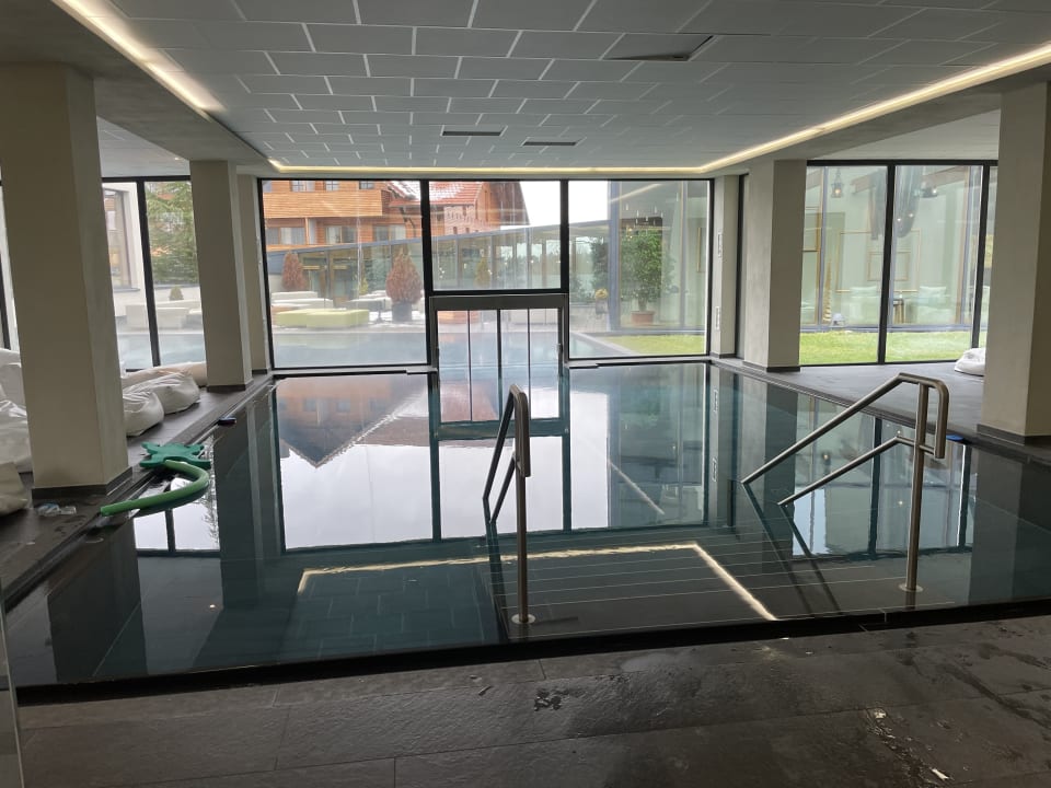 Pool ULRICHSHOF Nature · Family · Design