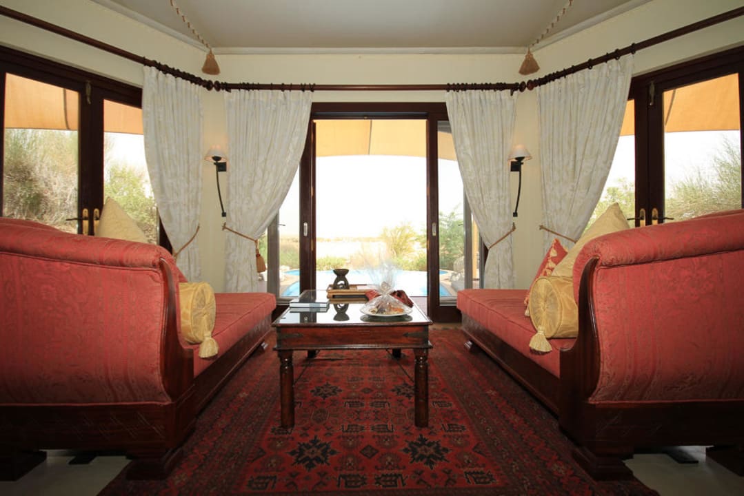 Bedouin Suite Nr. 20 Al Maha, A Luxury Collection Desert Resort & Spa