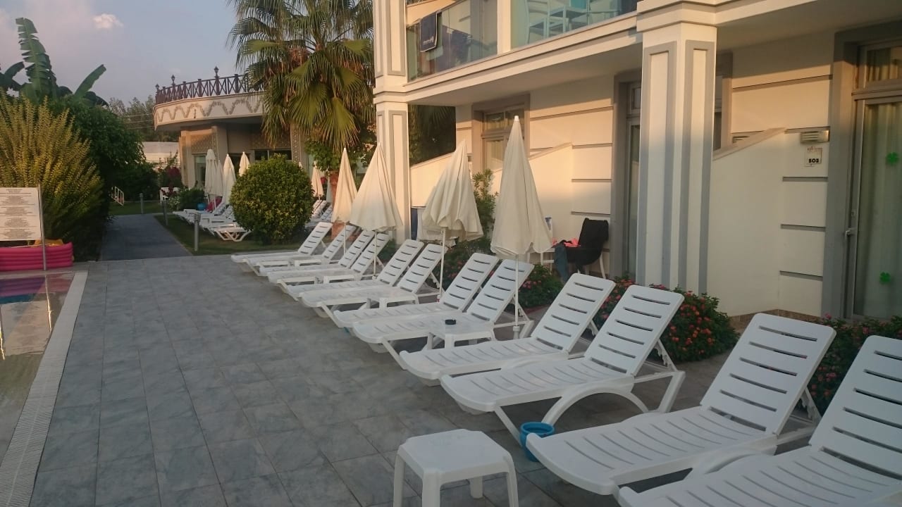 Liegen Sun Club Hotel