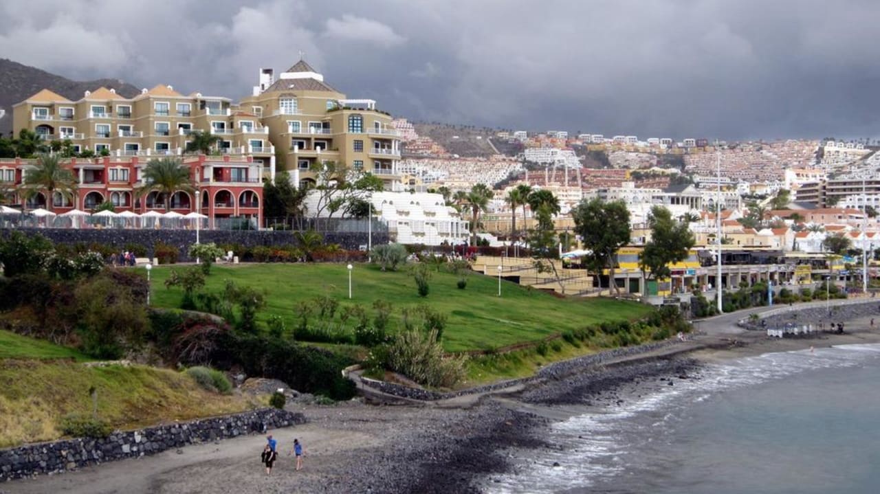 Shore view Adrián Hoteles Jardines de Nivaria