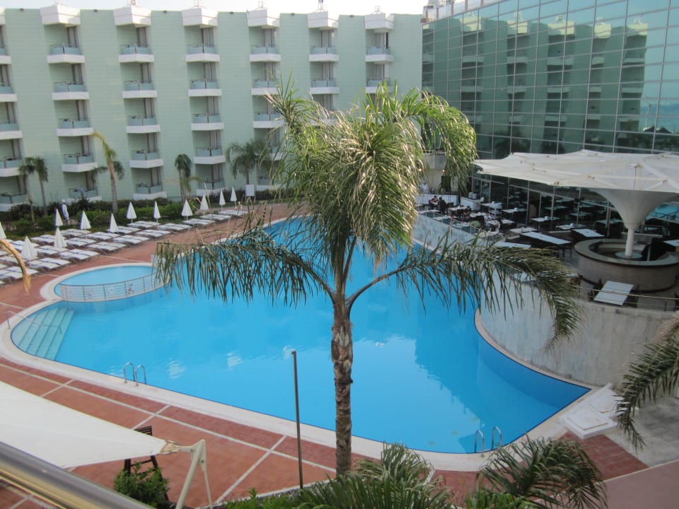 Pool Grand Belish Resort Hotel & Spa