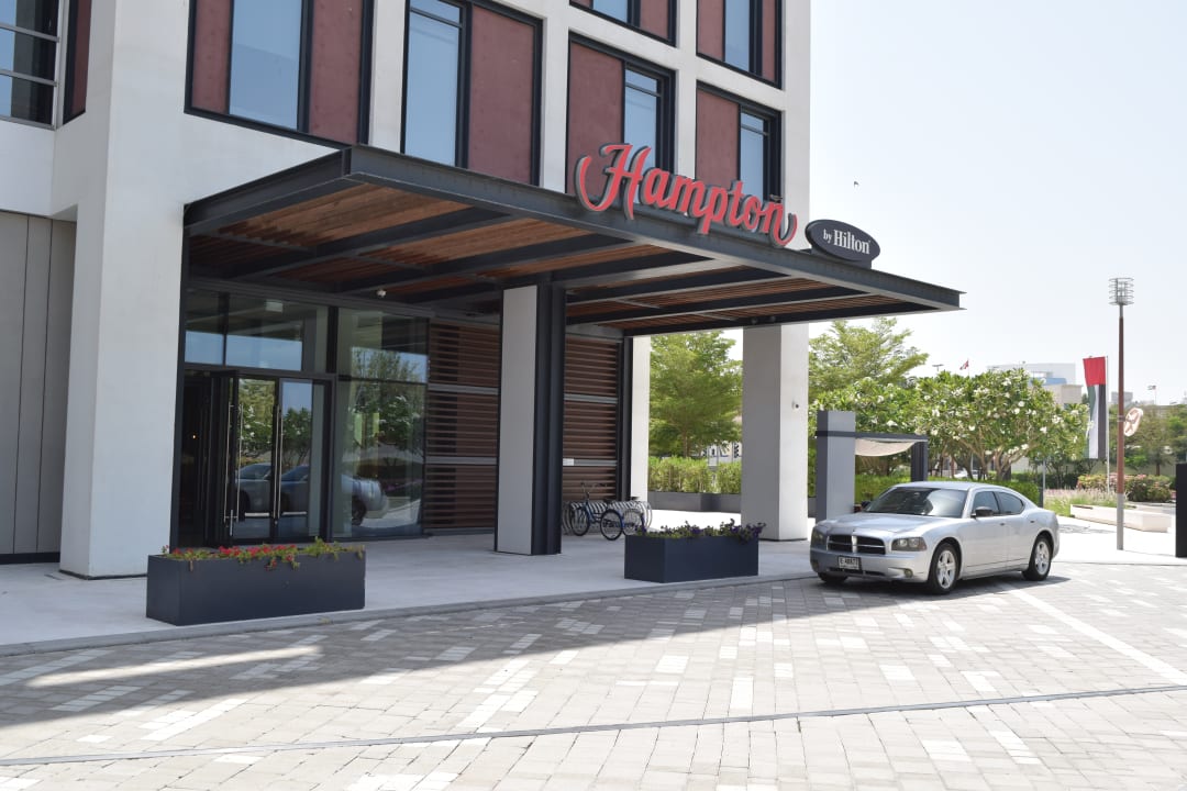 Außenansicht Hampton by Hilton Dubai Al Seef