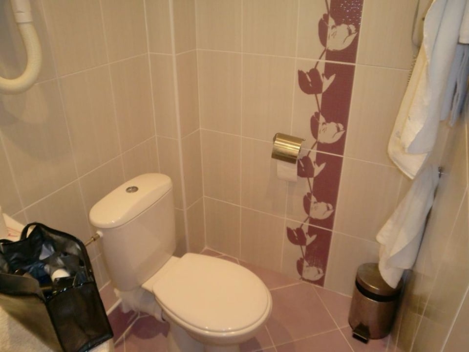 Badezimmer Toilette Hotel Slavuna